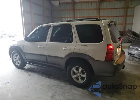 2005 Mazda Tribute S z USA, uszkodzony, nr VIN 4F2CZ96185KM50529